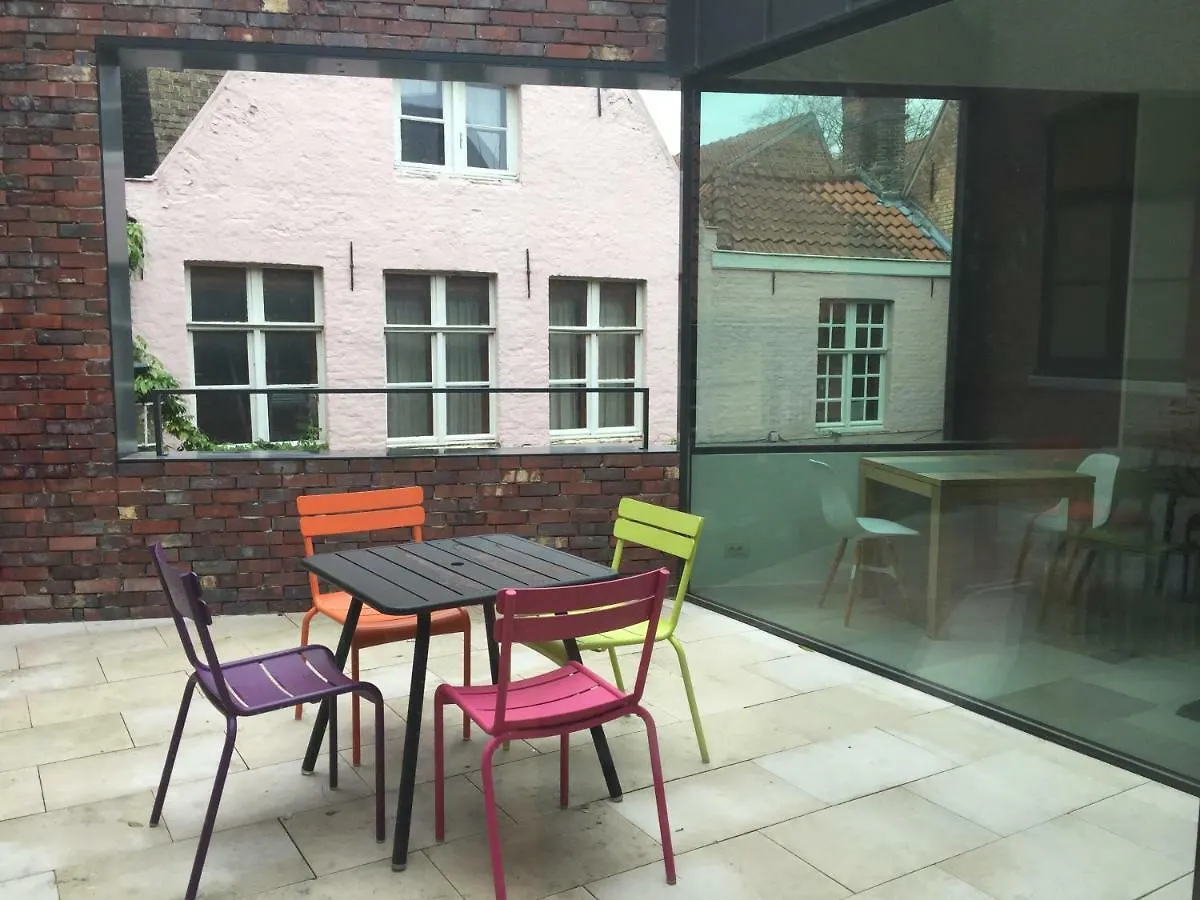 B-Square Bed and Breakfast Brugge